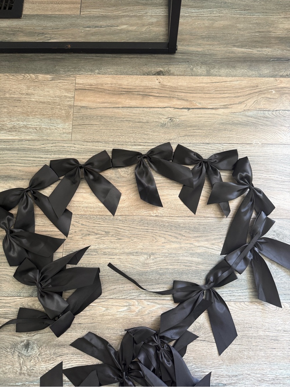 8 Black Satin Ribbon Bow Garland